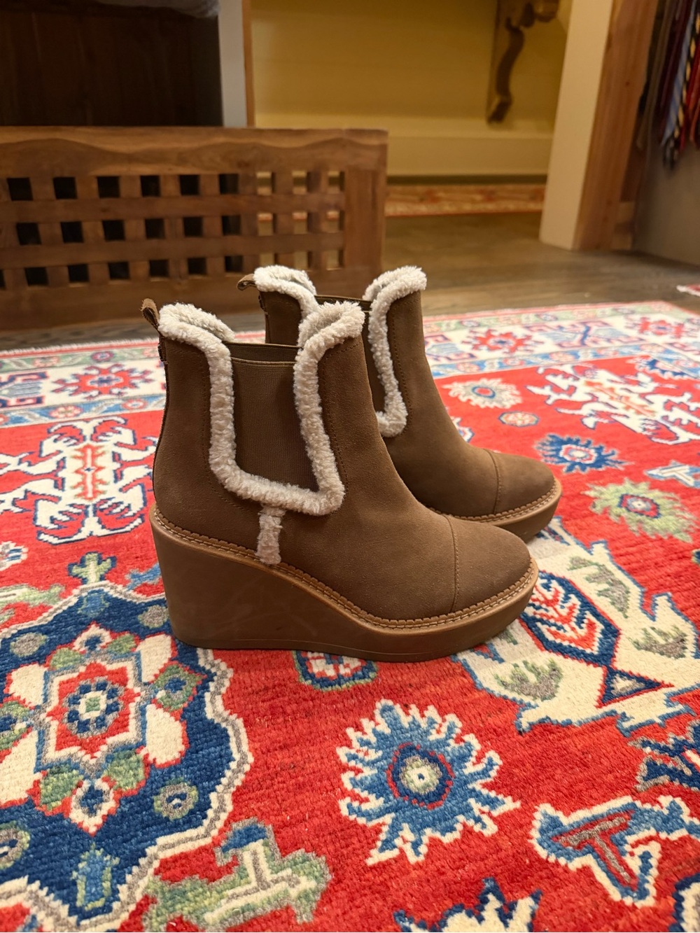 Sam Edelman Tan Sherpa-Trim Wedge Ankle Boots
